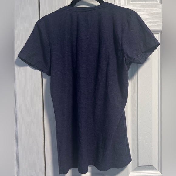 Ladie's Cuffy's Cape Cod V Neck Blue Short Sleeved Shirt - Picture 3 of 3